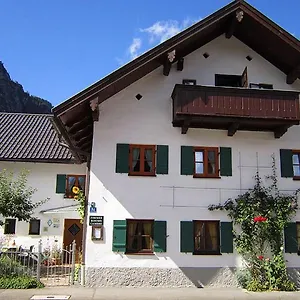 https://gaestehaus-unruh.com-bavaria.com
